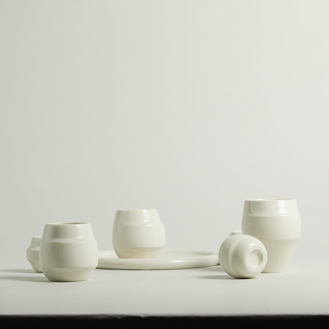 Der Kreis als Ursprung – HONGYI ZHU präsentiert „YUAN“ in Galerie Hilde Leiss