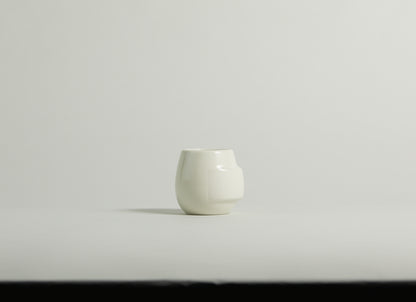 YUAN 02 Mittlere Tasse